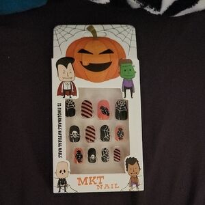 Halloween Themed Nail Set